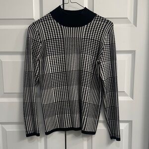 Black & White Houndstooth Sweater